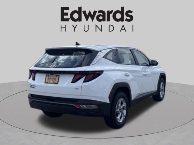 Used 2024 White Hyundai SE image 6