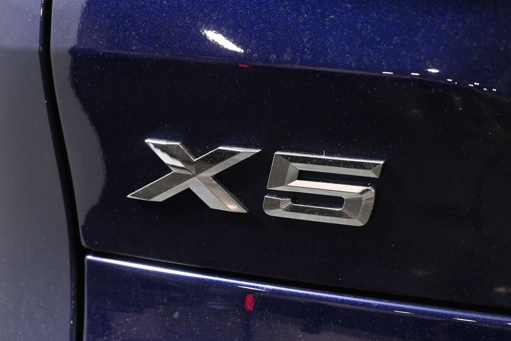 New 2026 Blue BMW xDrive40i image 40