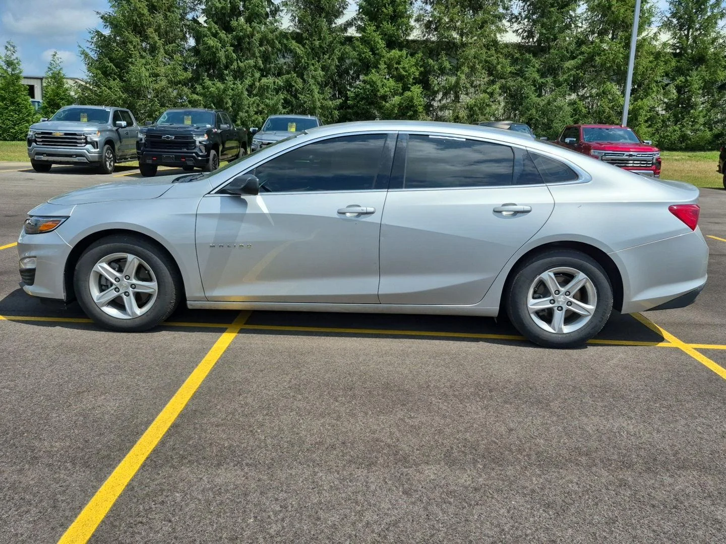 Used 2021 Silver Ice Metallic Chevrolet LS image 8
