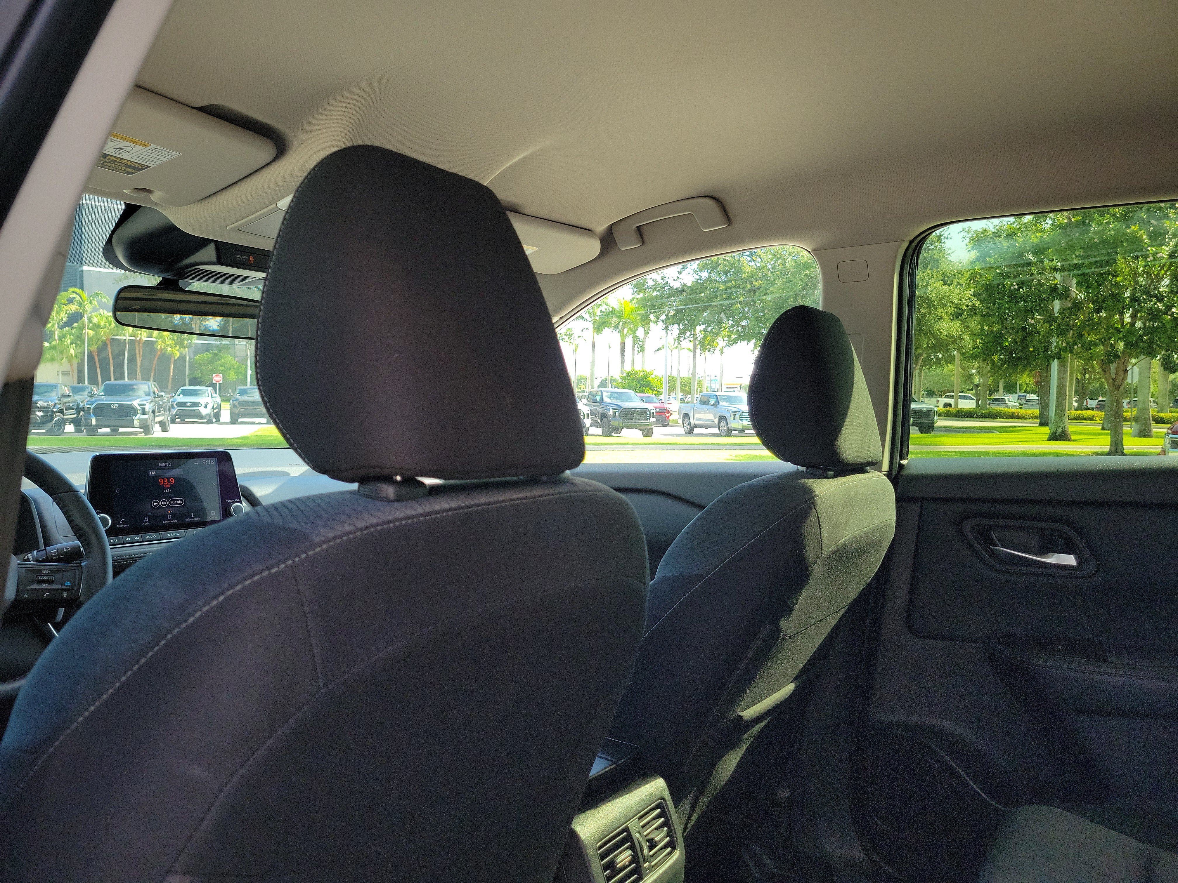 Used 2025 Deep Ocean Blue Pearl Nissan SV image 15
