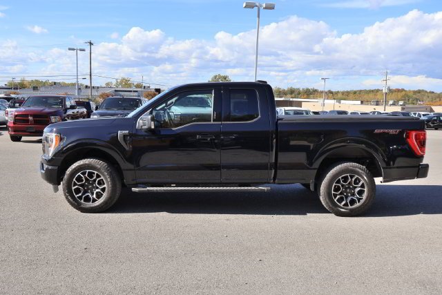 Used 2023 Black Metallic Ford XLT image 4