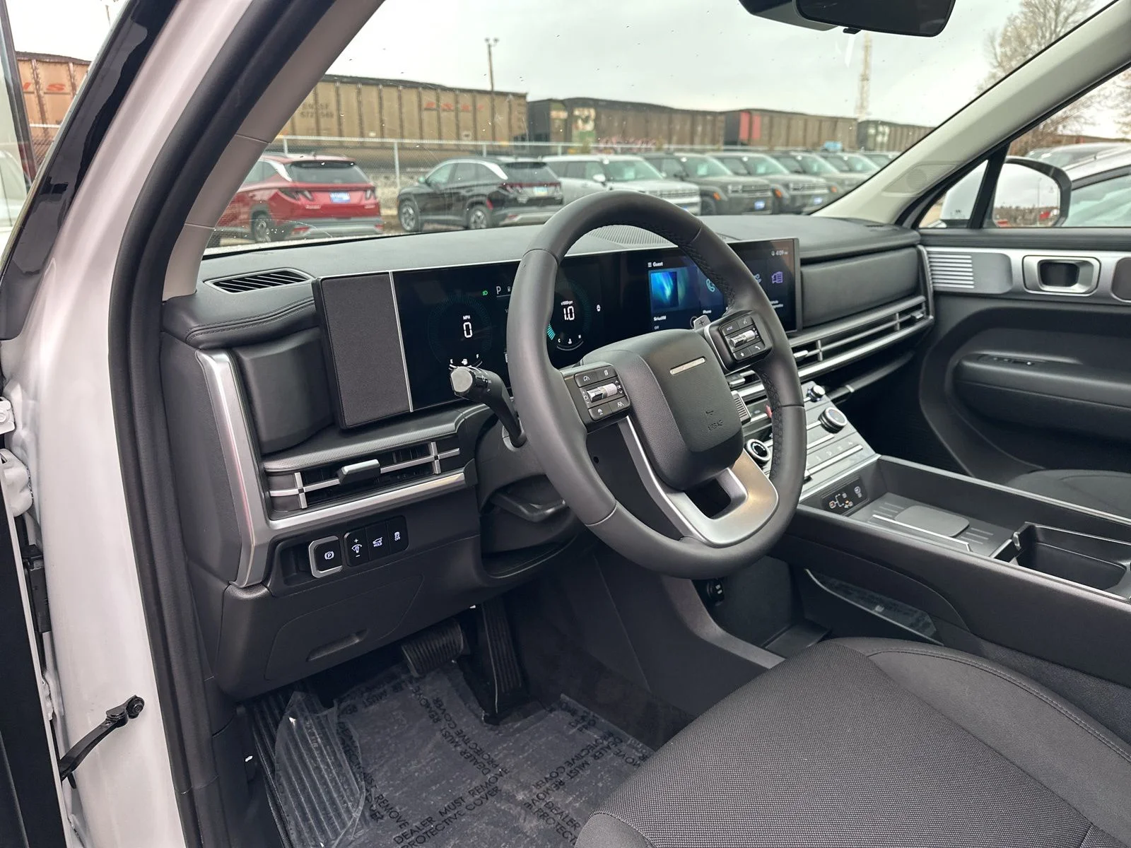 Used 2025 White Hyundai SE image 12