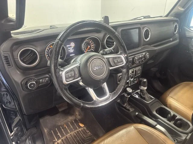 Used 2020 Black Jeep Unlimited Sahara image 13