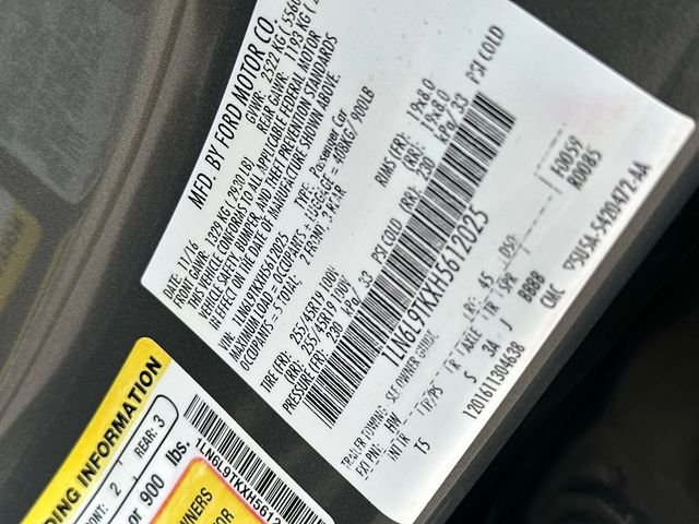 Used 2017 Green Lincoln Select image 17