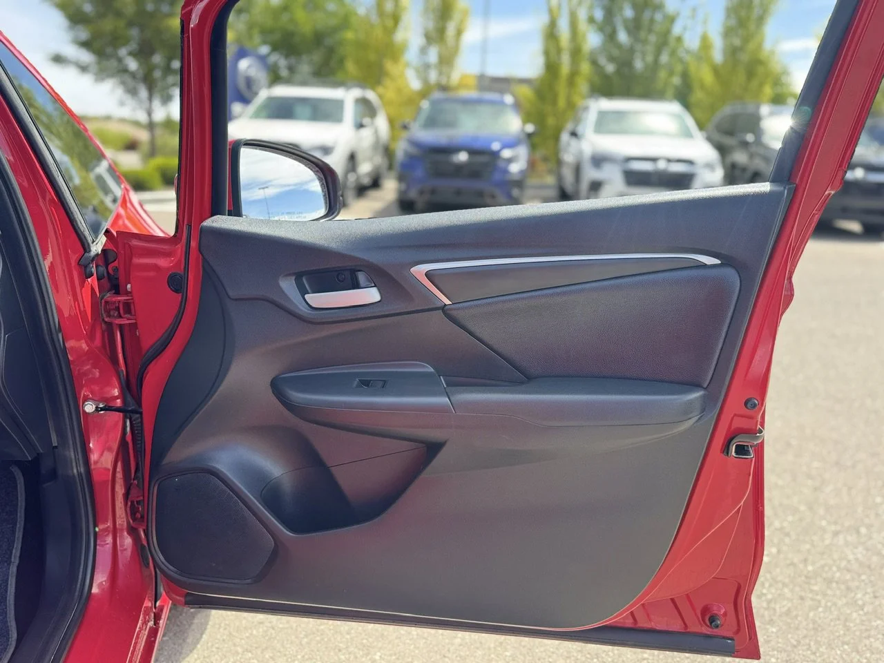 Used 2017 Red Honda LX image 41
