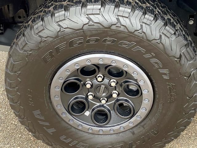 Used 2025 White Ford Raptor image 32