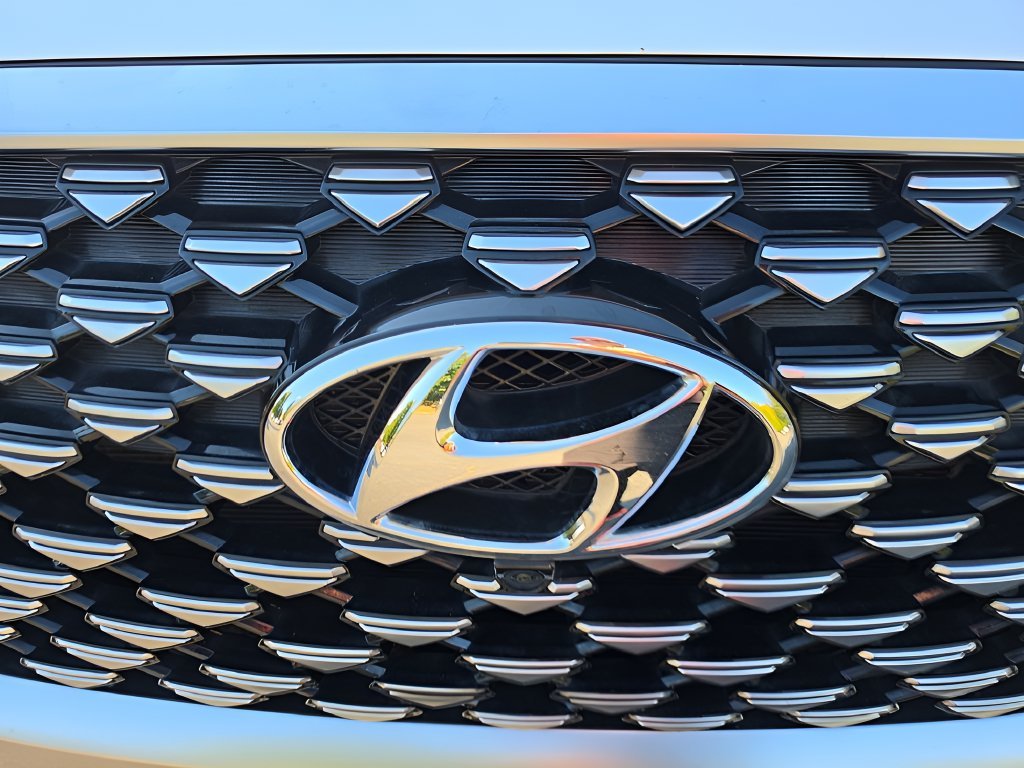 Used 2021 Hyper White Hyundai Calligraphy image 6