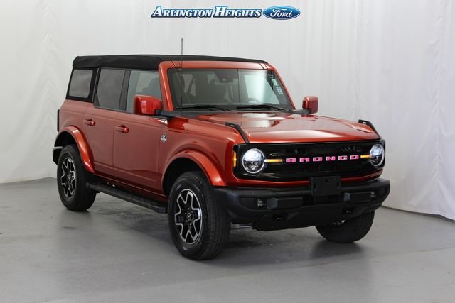 2023 Ford Bronco Outer Banks 4x4's photo