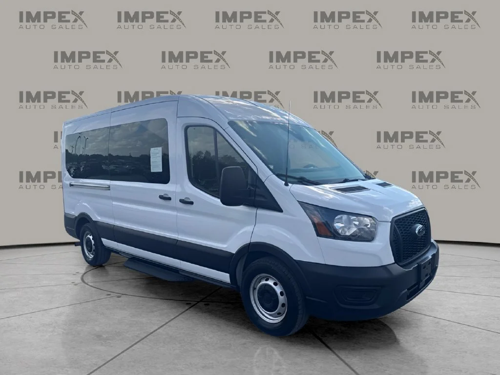 Used 2023 White Ford XL image 7