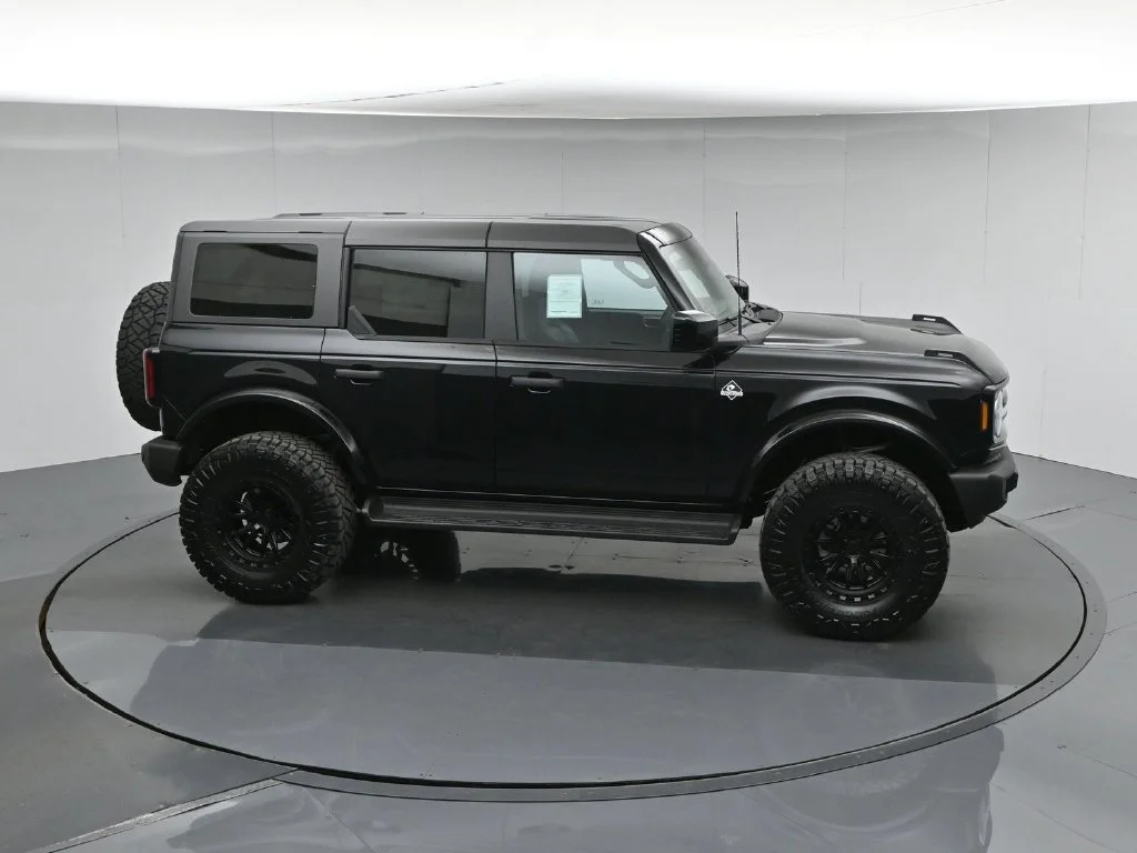 New 2026 Shadow Black Ford Outer Banks image 52