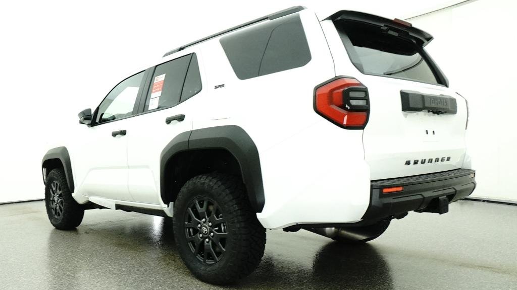 New 2026 Ice Cap Toyota SR5 image 25