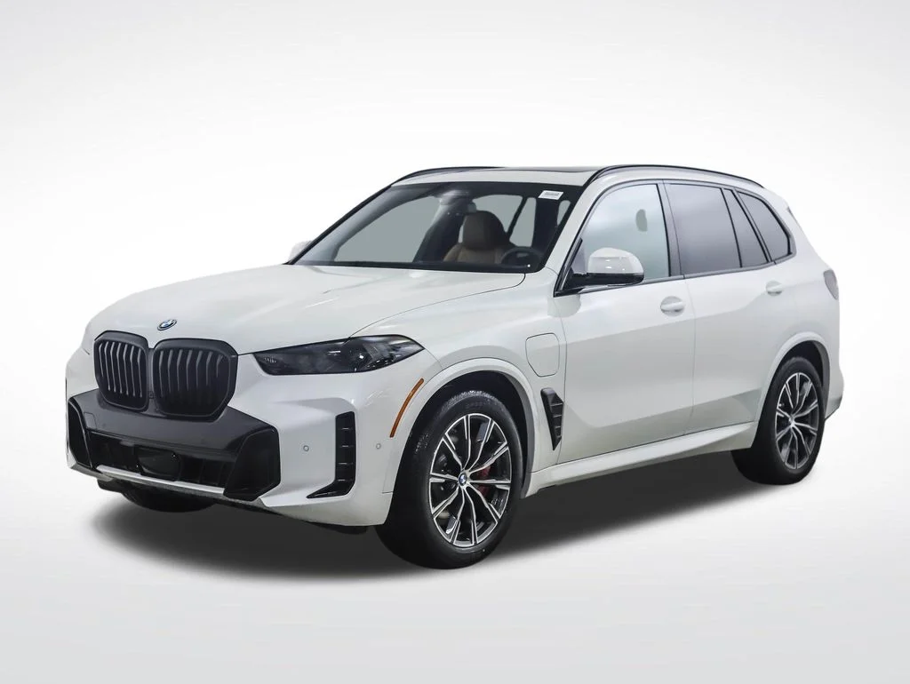 2026 BMW X5 xDrive50e's photo