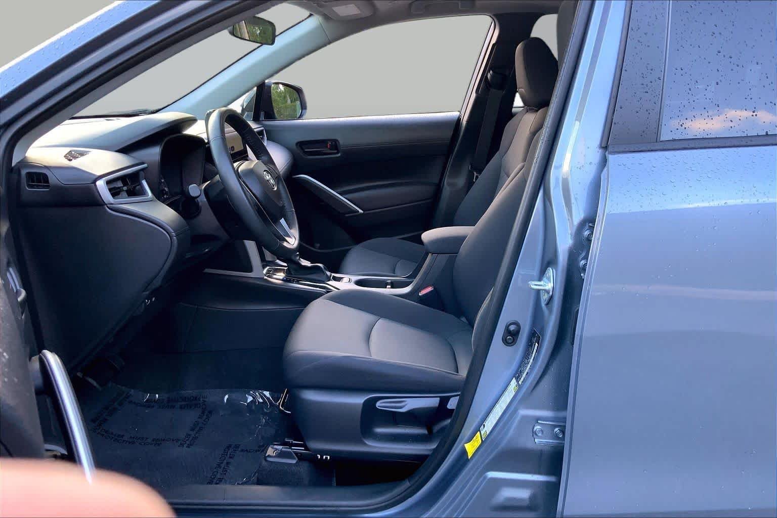 Used 2025 Celestite Toyota LE image 8