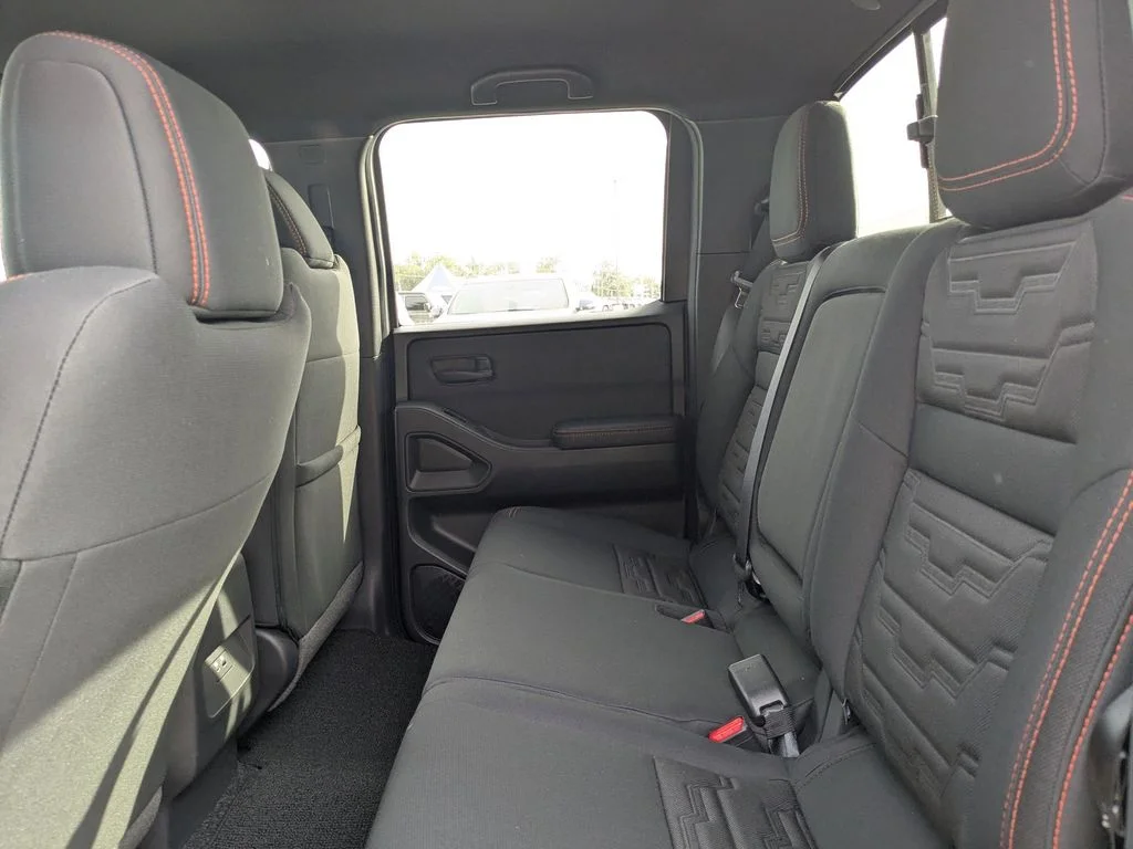 2026 Nissan Frontier PRO-X - Photo 12