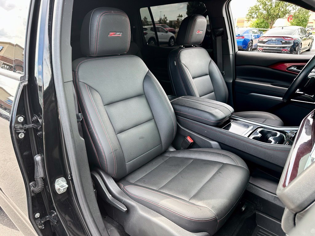 Used 2024 Black Chevrolet Z71 image 25