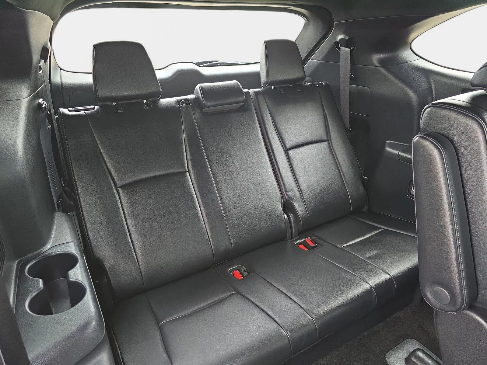 2025 Toyota Highlander XSE - Photo 16