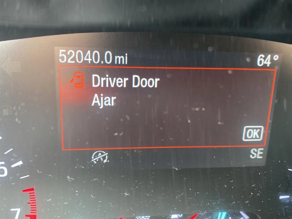 Used 2020 Blue Ford SEL image 17