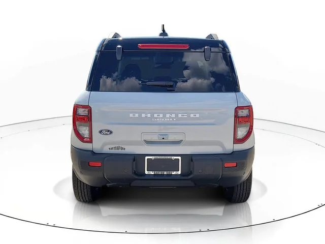 New 2026 White Metallic Ford Outer Banks image 6