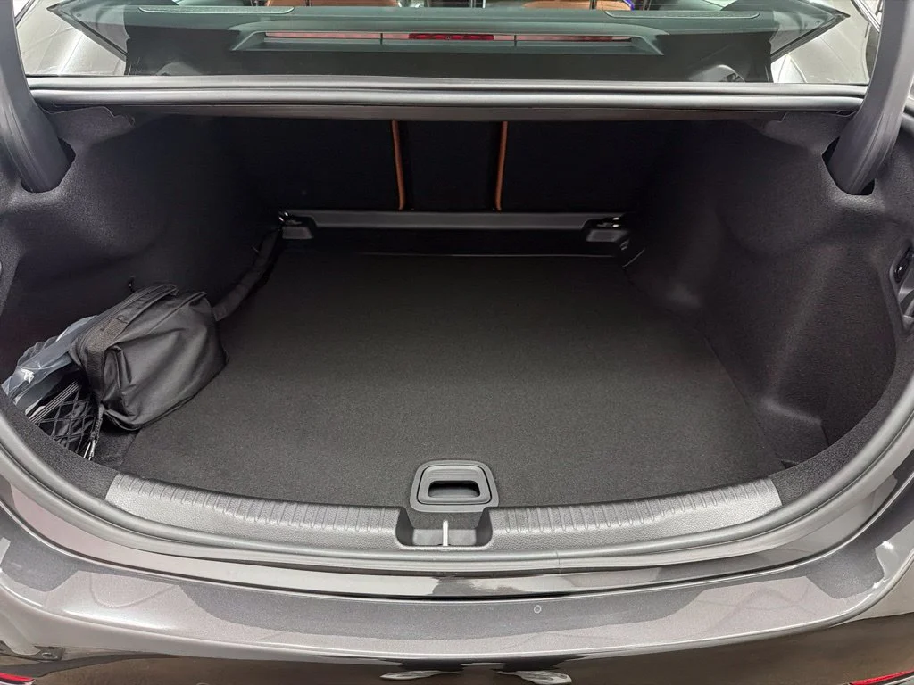 New 2027 Gray Mercedes-Benz C 300 image 24