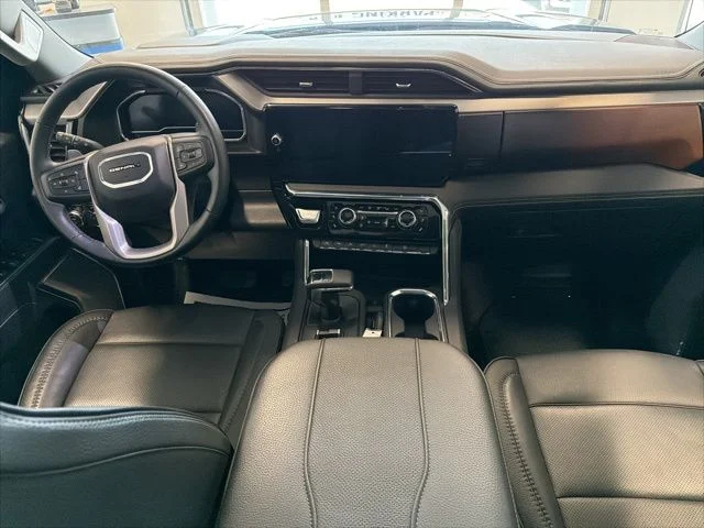 Used 2025 Blue GMC Denali image 21