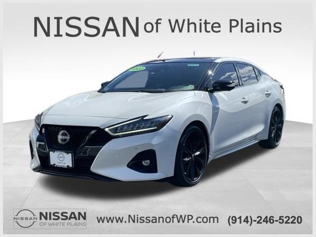 2023 Nissan Maxima SR's photo