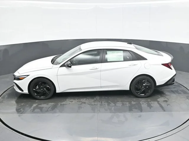 New 2026 White Hyundai SEL Sport image 12