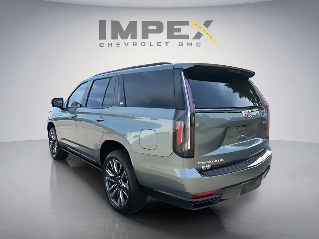 Used 2023 Dark Emerald Metallic Cadillac Sport Platinum image 3