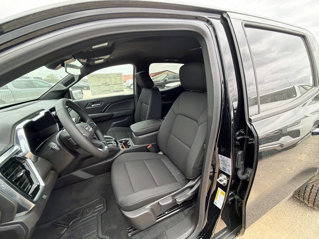 New 2026 Onyx Black GMC Elevation image 17