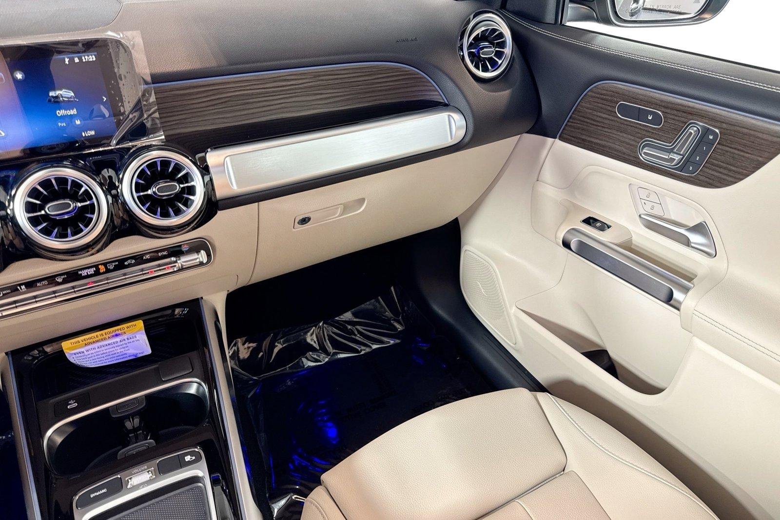 New 2026 Night Black Mercedes-Benz GLB 250 image 21