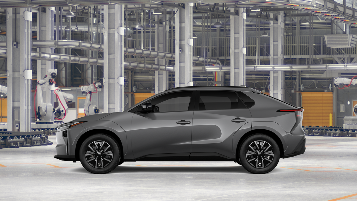 New 2026 Heavy Metal Toyota XLE image 17