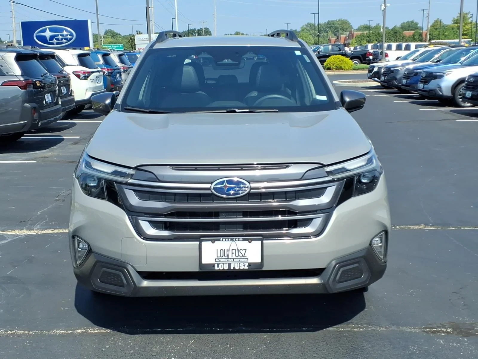 Used 2025 River Rock Pearl Subaru Limited image 33