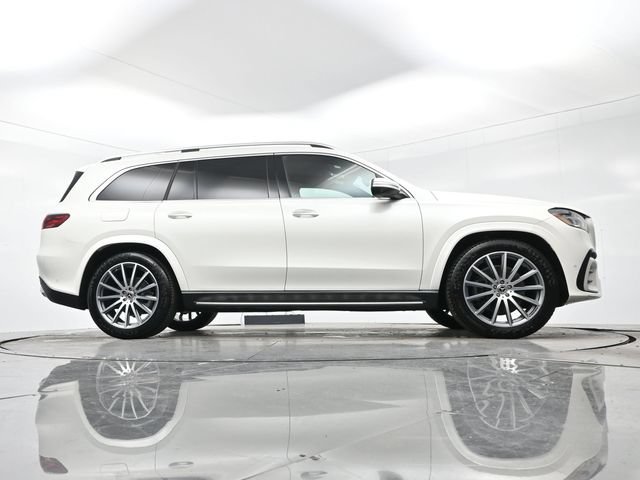 Used 2024 White Mercedes-Benz GLS 450 image 33