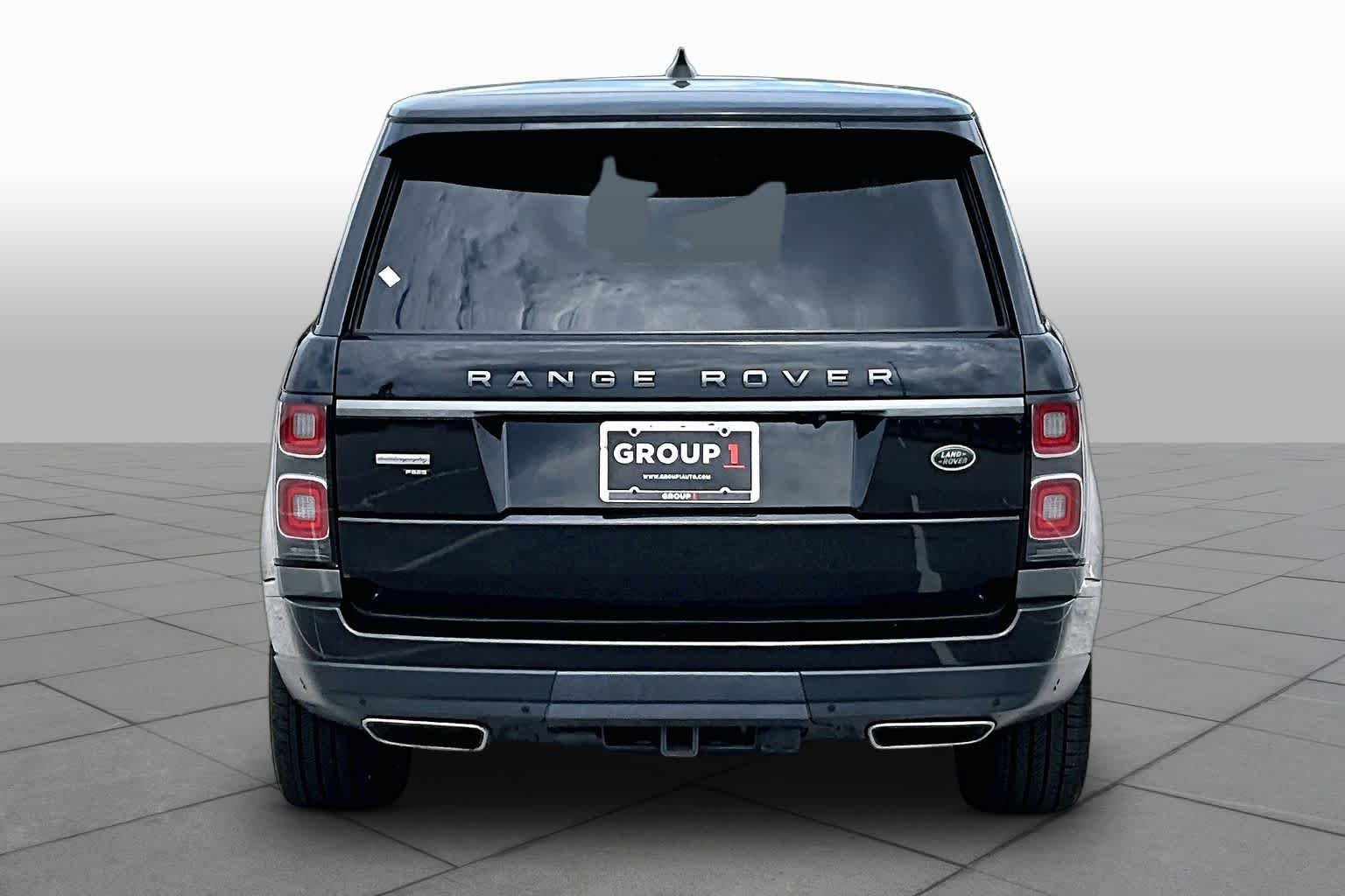 Used 2020 Santorini Black Metallic Land Rover Autobiography image 5