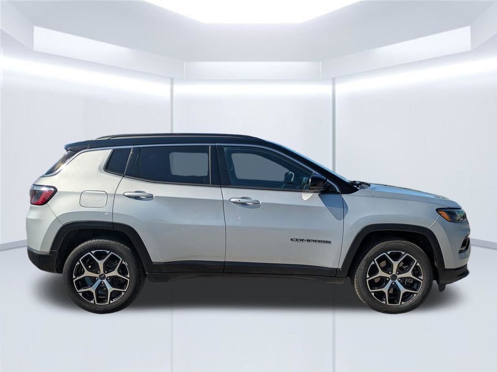 Used 2025 Silver Jeep Limited image 7