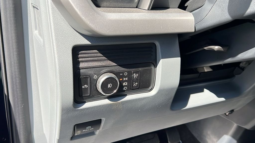 2025 Ford F-250 Super Duty XL - Photo 12