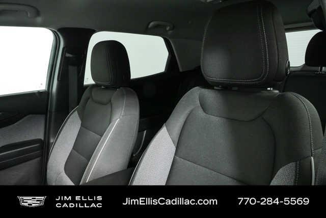 Used 2025 Crimson Metallic Chevrolet LT image 5