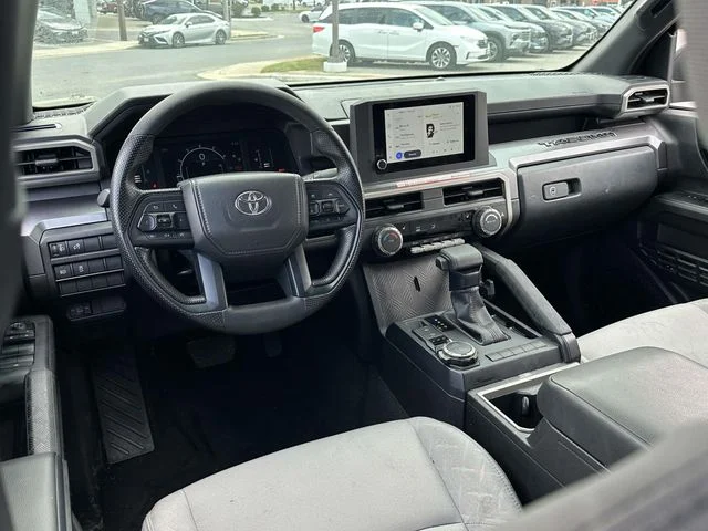 Used 2025  Toyota SR5 image 16