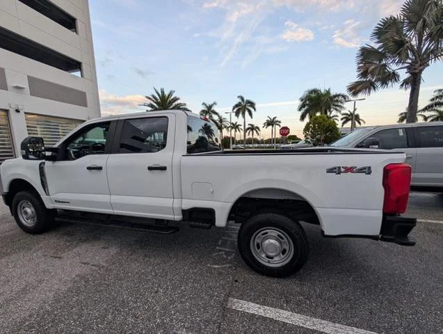 2025 Ford F-350 Super Duty XL - Photo 40