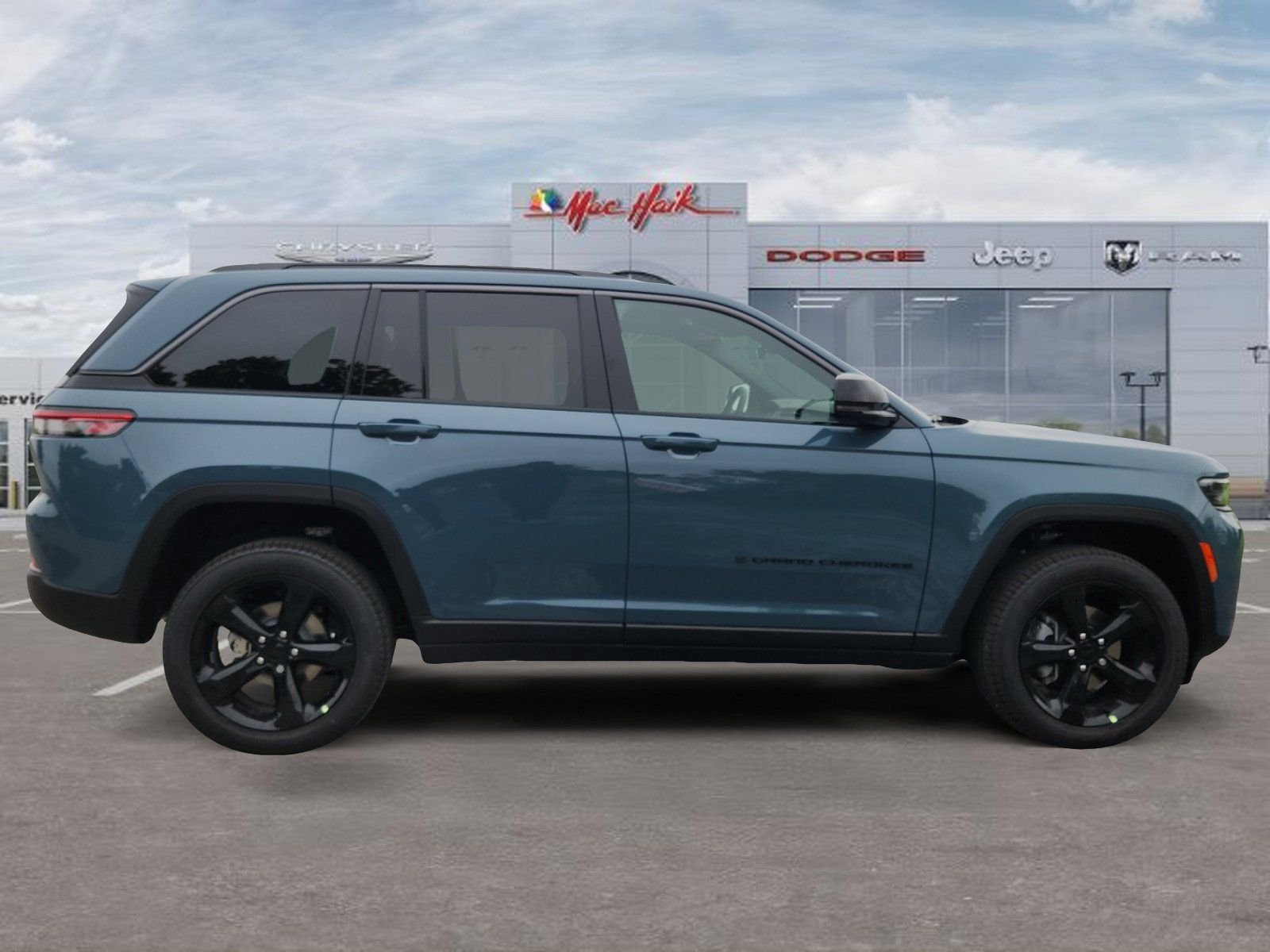 New 2026 Steel Blue Exterior Paint Jeep Limited image 6