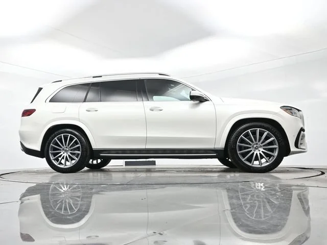 Used 2024 White Mercedes-Benz GLS 450 image 33