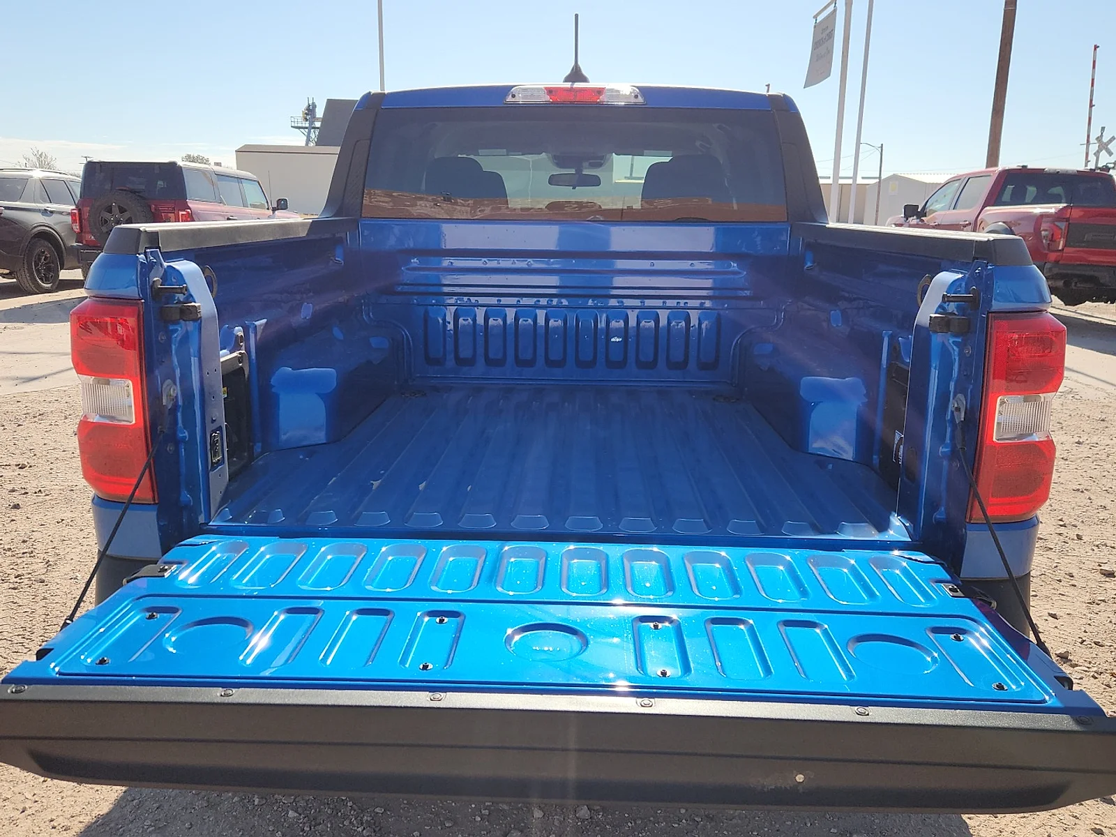New 2026 Velocity Blue Ford XLT image 12