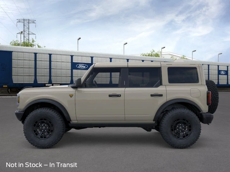 New 2026 Desert Sand Ford Badlands image 4