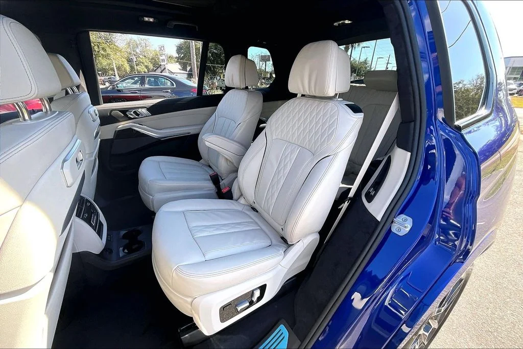 New 2026 BMW X7 M60i 4D Sport Utility