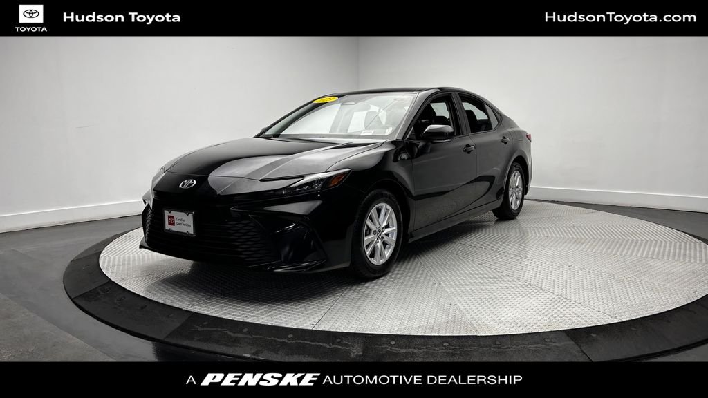 2025|Toyota|Camry|LE|4D Sedan