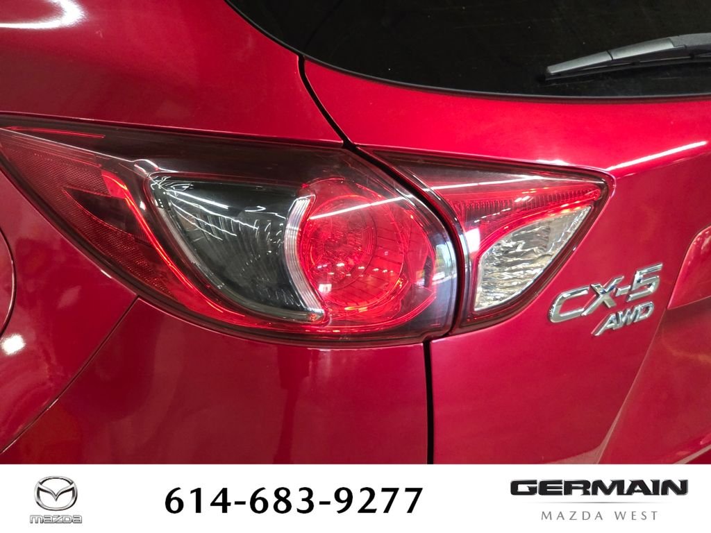 Used 2016 Red Mazda Touring image 17