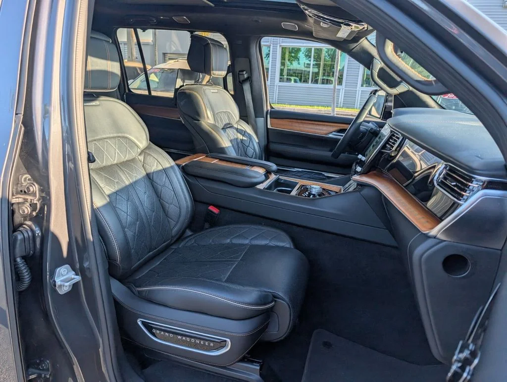 Used 2022 Gray Jeep Series III image 19