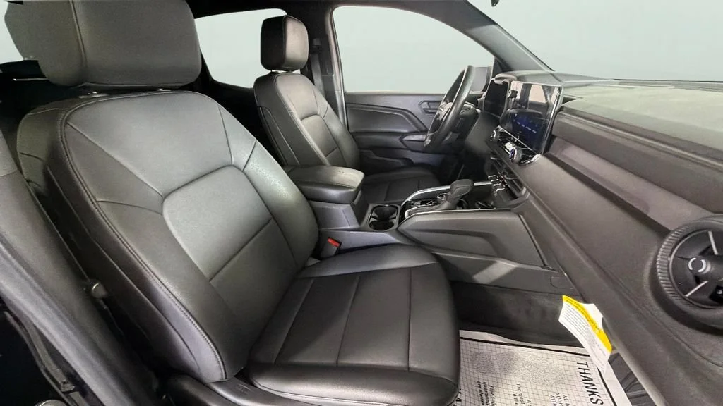 Used 2023 Black Chevrolet Trail Boss image 33