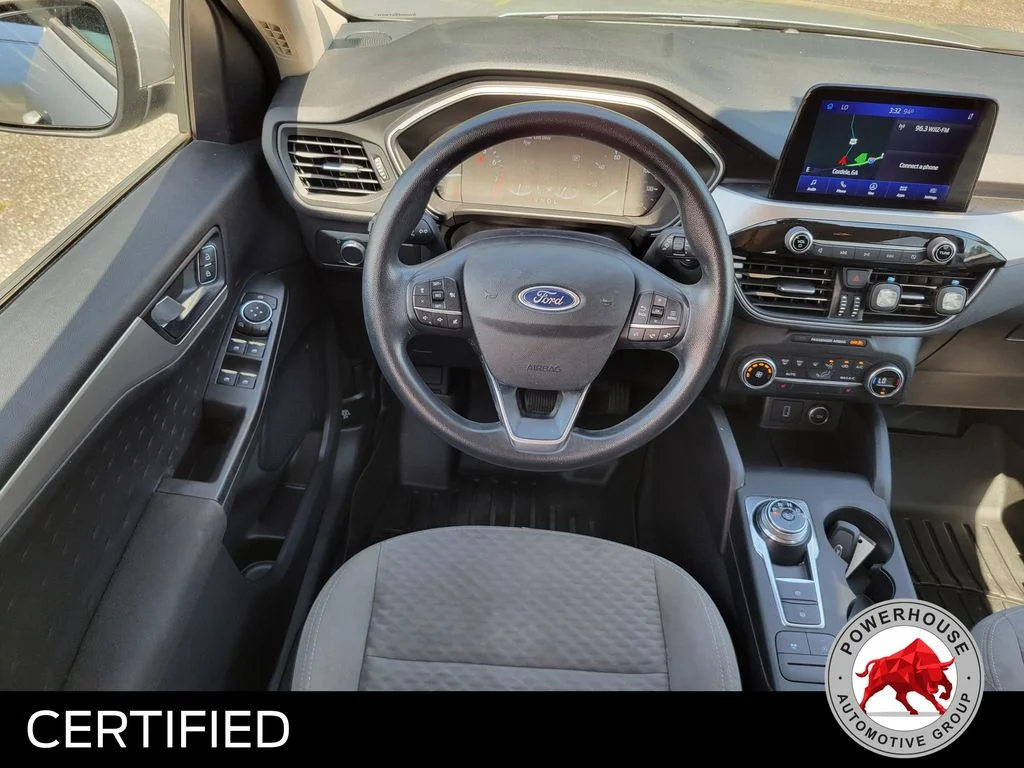 Used 2020 Silver Ford SE image 19
