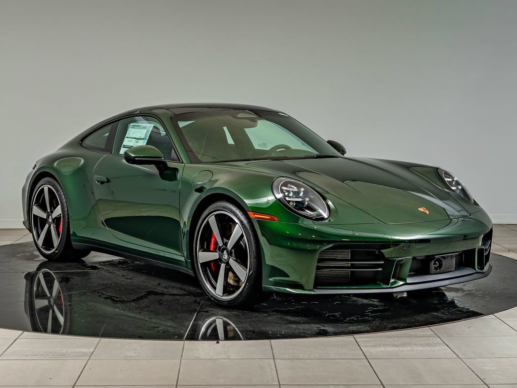 New 2026 Oak Green Metallic Neo Porsche Carrera 4S image 10