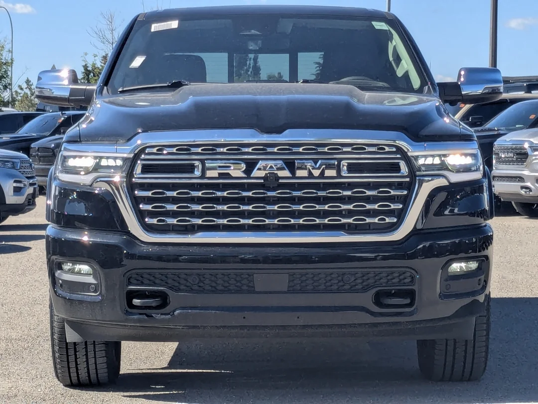 New 2026 Black RAM Limited Longhorn - - 4x4 - 5.7L HEMI V8 eTorque - Premium Leather - Pano Sunroof & More! image 3